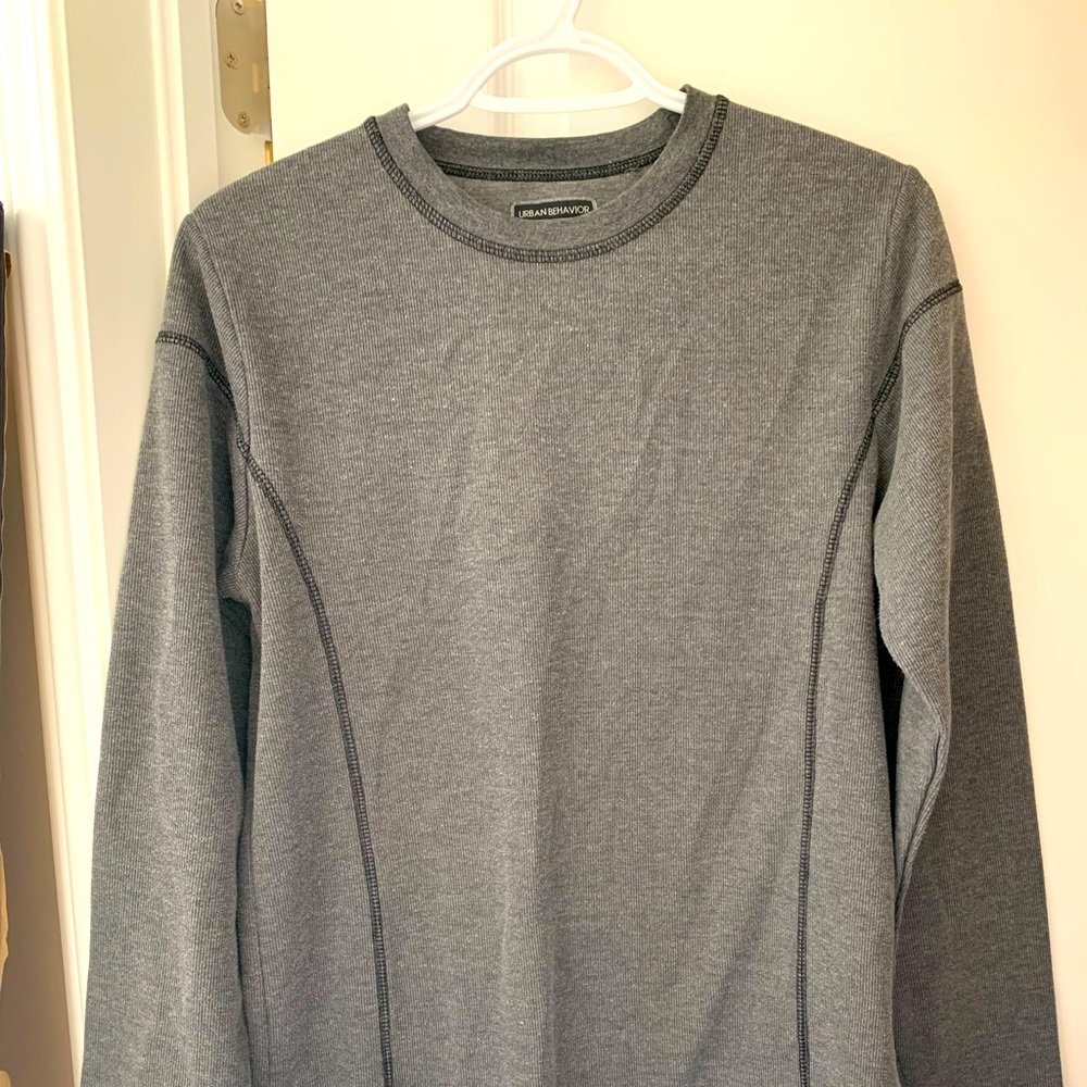 Long Sleeve Urban Behaviour Small